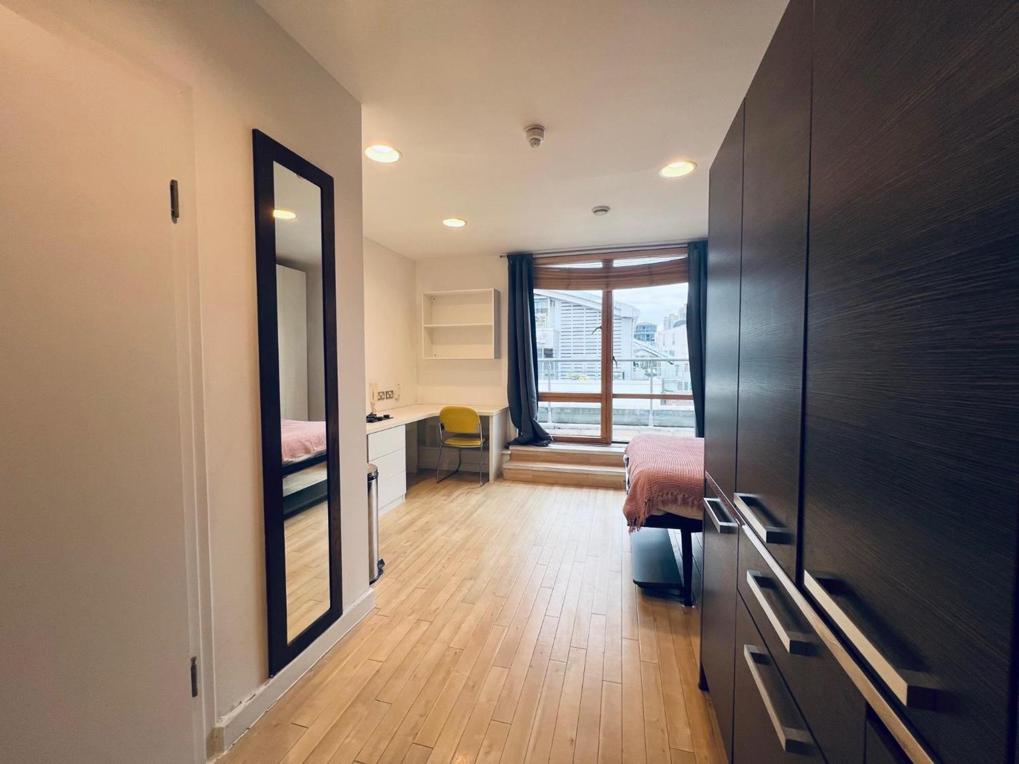 Stuhomes - Arundel House Londen Buitenkant foto