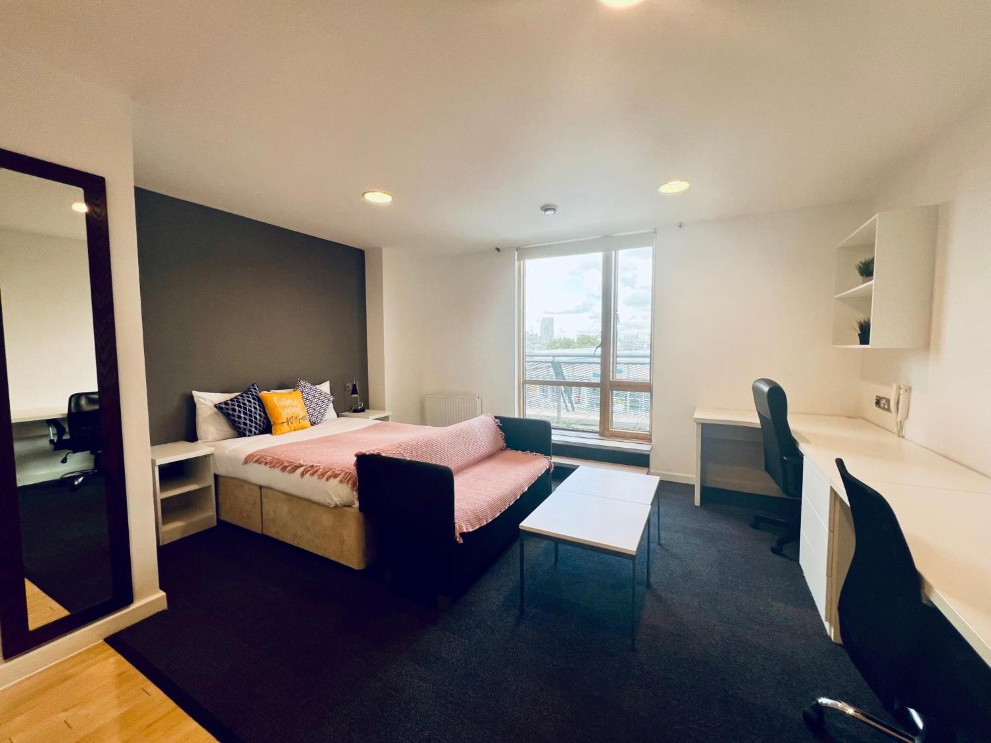 Stuhomes - Arundel House Londen Buitenkant foto