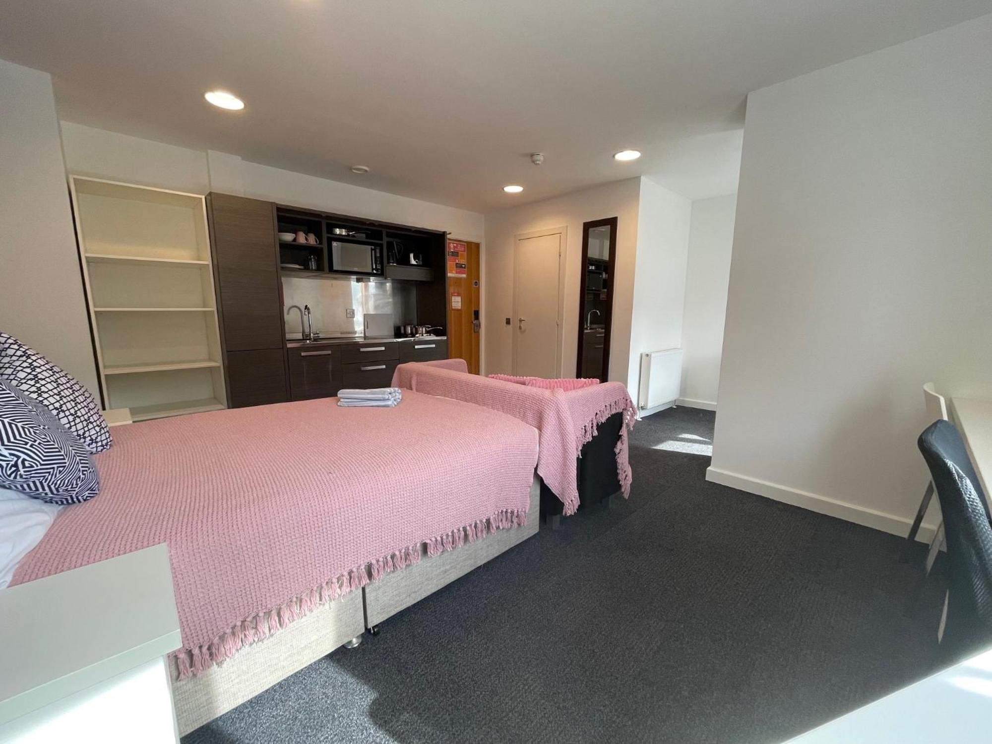 Stuhomes - Arundel House Londen Buitenkant foto