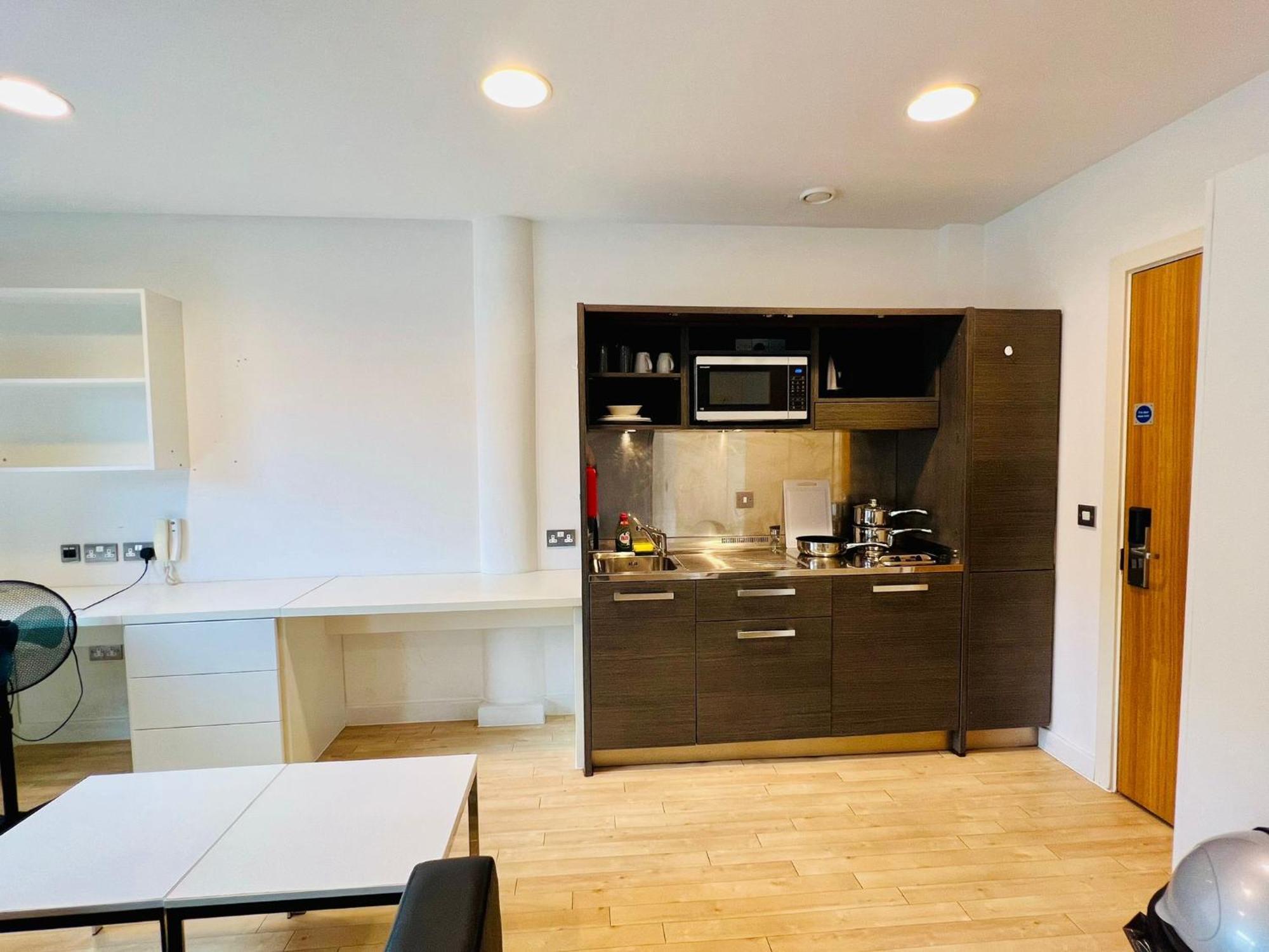 Stuhomes - Arundel House Londen Buitenkant foto